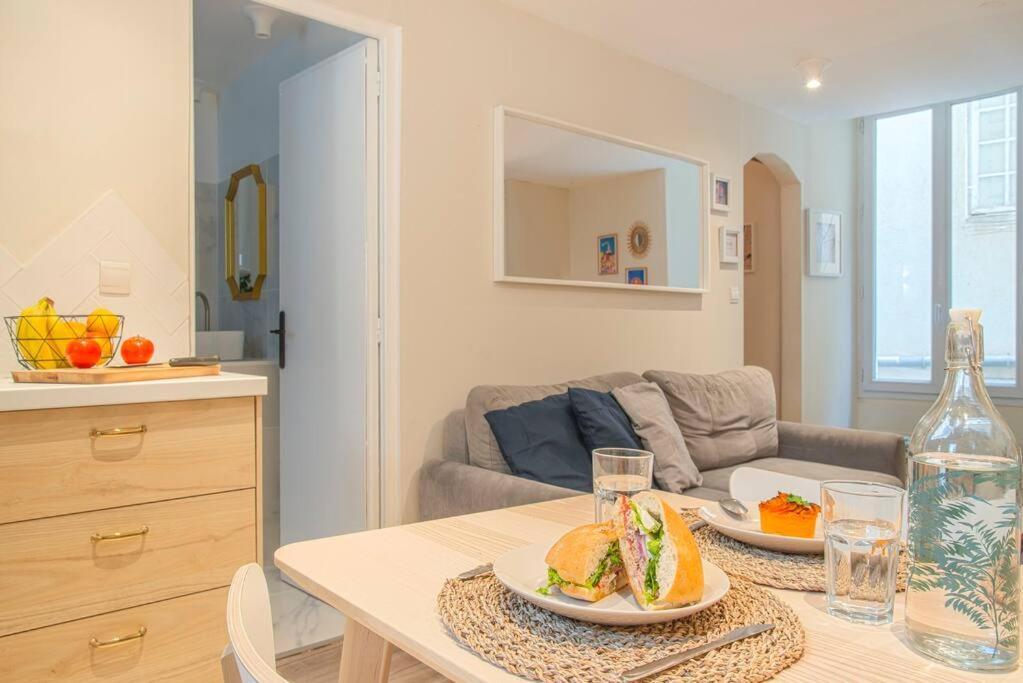 Apartment Au Pied De Notre Dame De La Garde Marseille